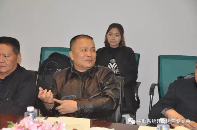 副主任兼(jian)祕(mi)書長張誌清.jpg